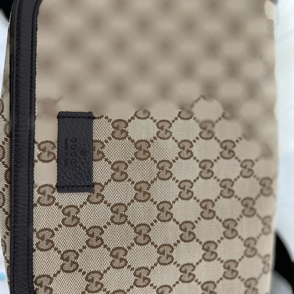 COPY - 100% authentic Gucci GG canvas messenger bag .. preloved - Picture 5 of 8